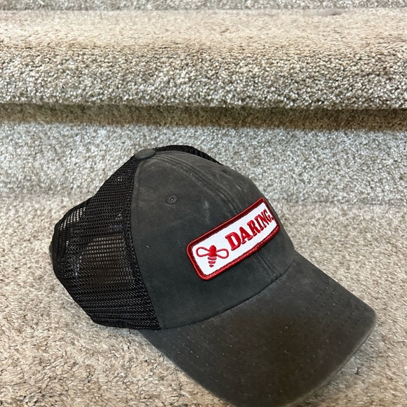 NWOT American Needle embroidered patch Bee Daring mesh trucker hat. Never worn. - Picture 5 of 7
